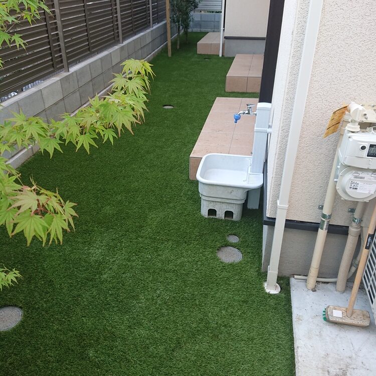 東京都三鷹市　人工芝施工事例