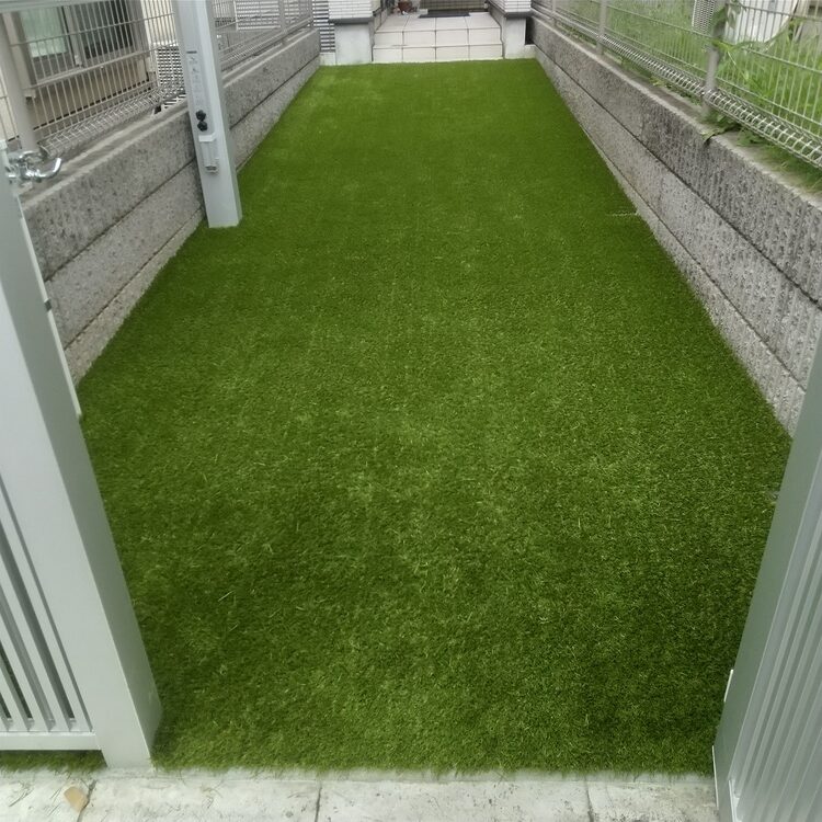 東京都西東京市　土+コンクリート→人工芝　施工事例紹介